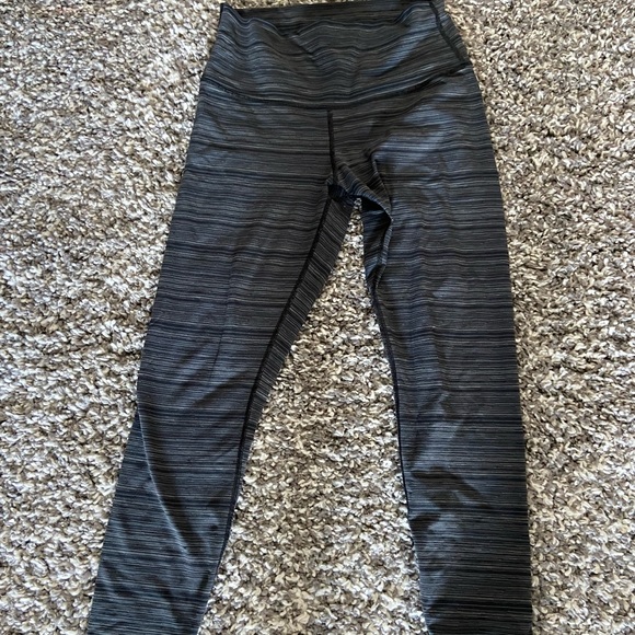 Lululemon leggings - Picture 1 of 3